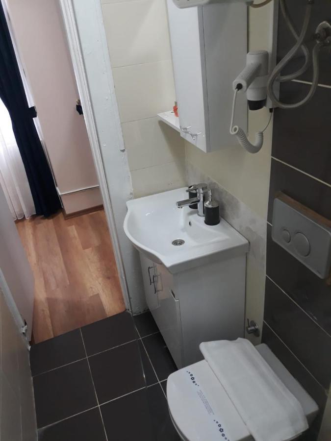 Taksim Pera Aparts Aparthotel Estambul Exterior foto