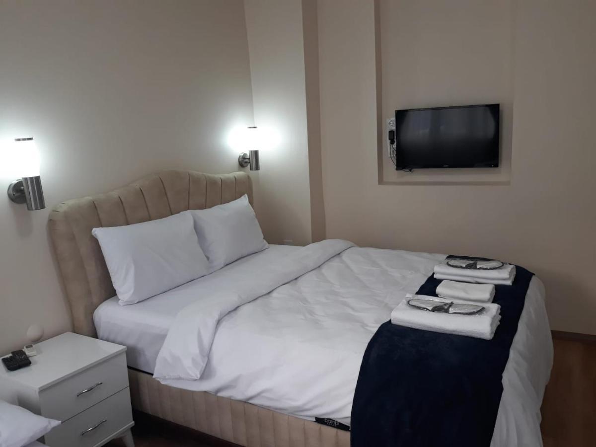 Taksim Pera Aparts Aparthotel Estambul Exterior foto